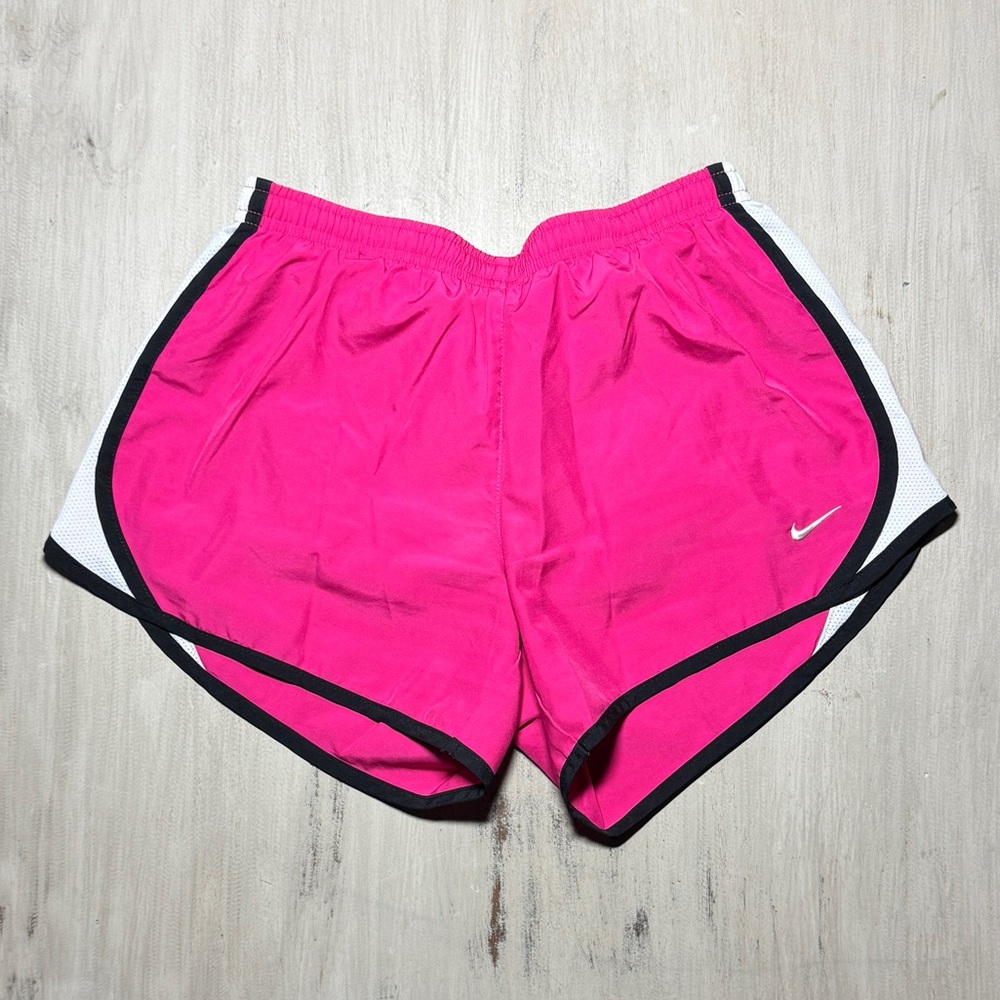 Nike Tempo Dri-FIT Running Shorts in Pink / Black